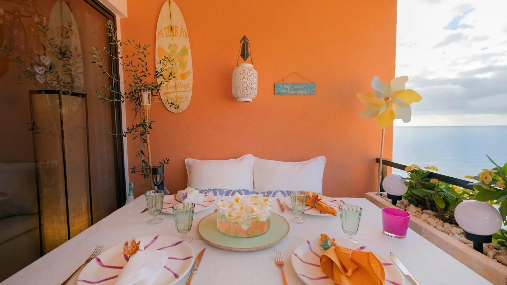 Luxury 1 Minute To The Beach & Salt Pool 0*, Tabaiba